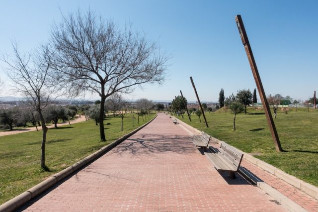 Parque municipal de la Asomadilla de Córdoba junto a Sansueña Sport Club